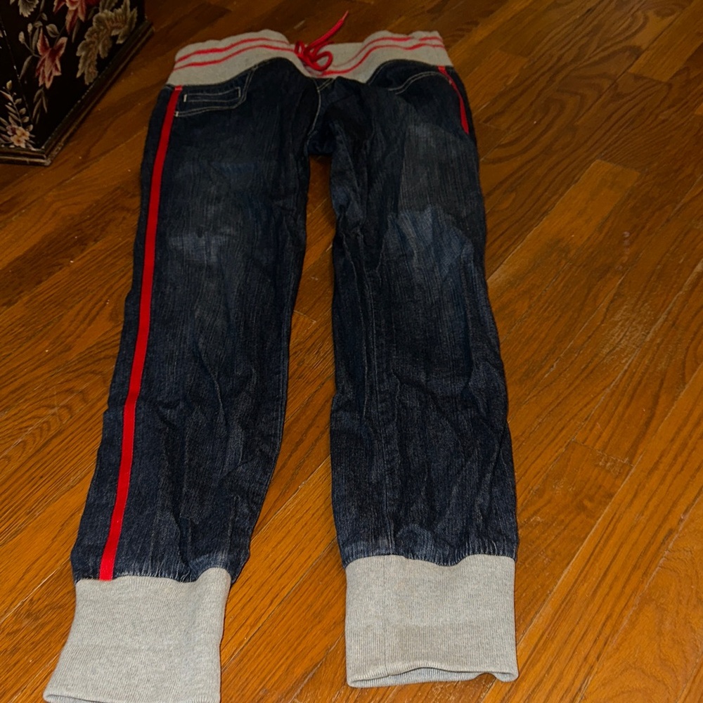 Armani Exchange Jeans with Red Accents 6 Y2K low rise